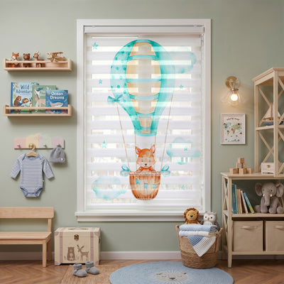 Turkuaz Uçan Balonda Tilki Bebek Odası Zebra Stor Perde