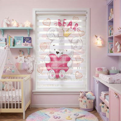 Kalp Tutan Taçlı Beyaz Ayıcık Bebek Odası Zebra Stor Perde
