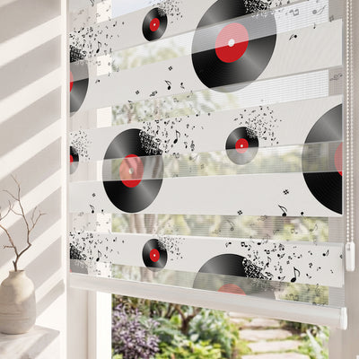 Plaklar ve Uçuşan Müzik Notaları Genç Odası Zebra Stor Perde