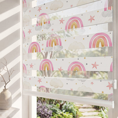 Pembe Gökkuşakları ve Bulutlar Bebek Odası Zebra Stor Perde