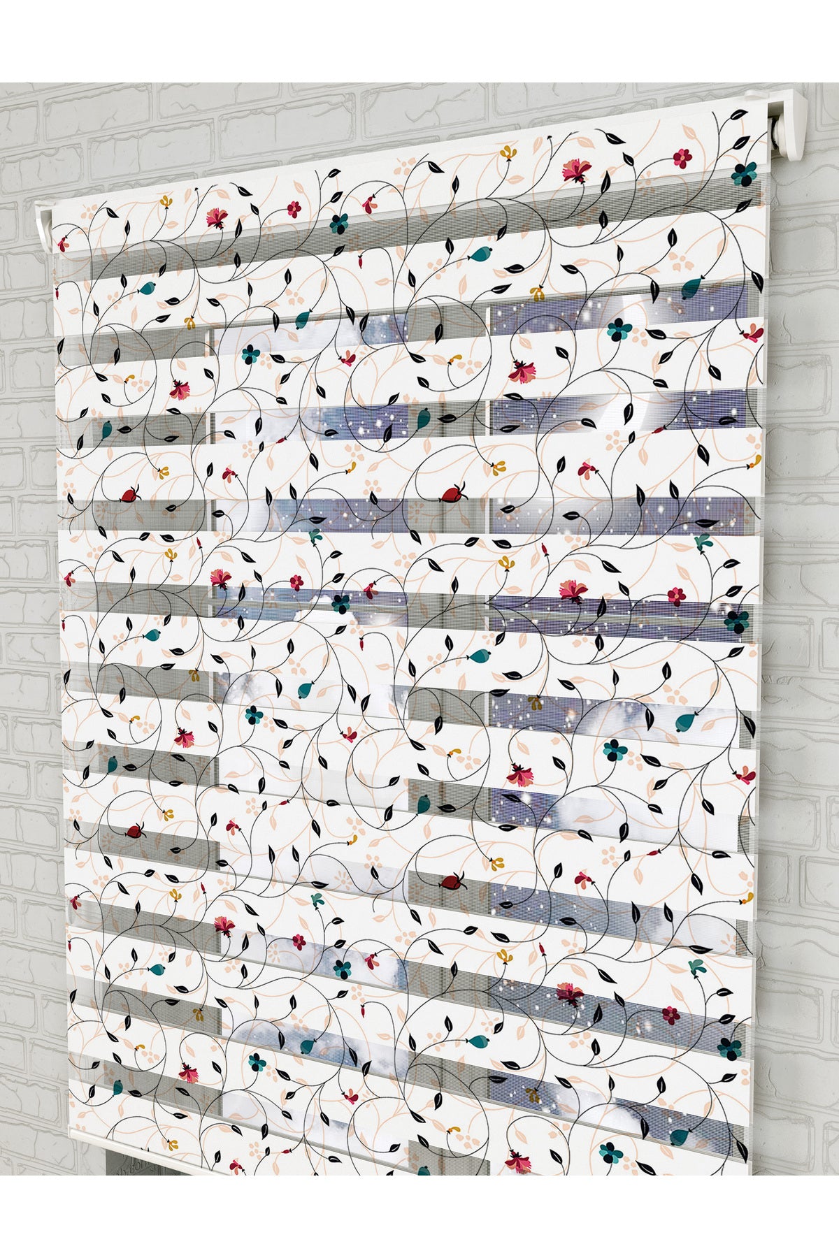 bebek odası zebra perde