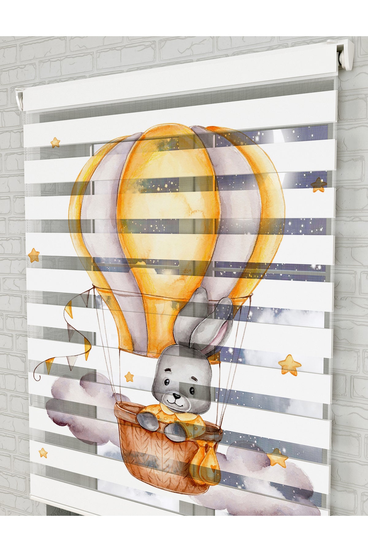 bebek odası zebra perde