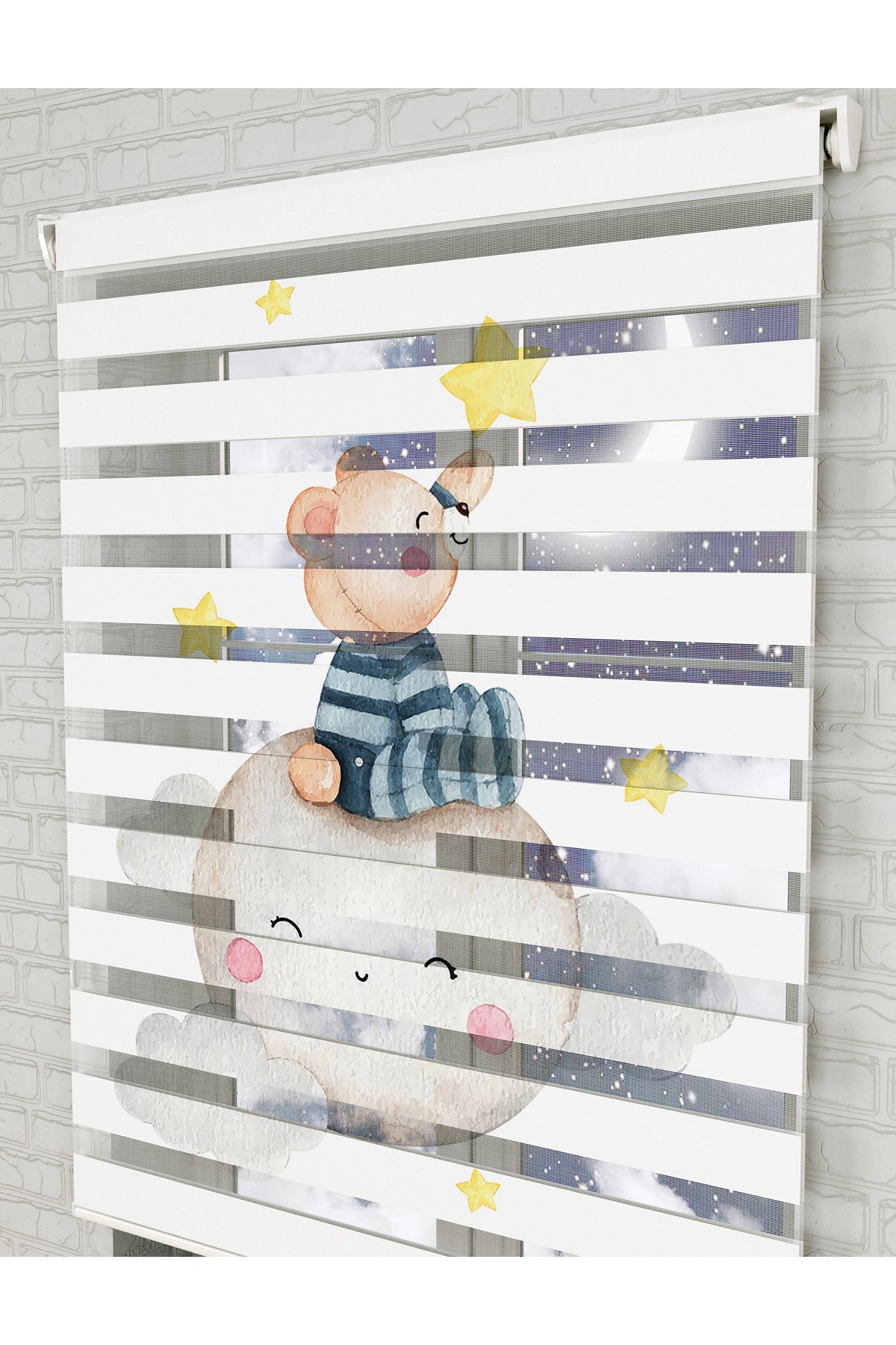 bebek odası zebra perde