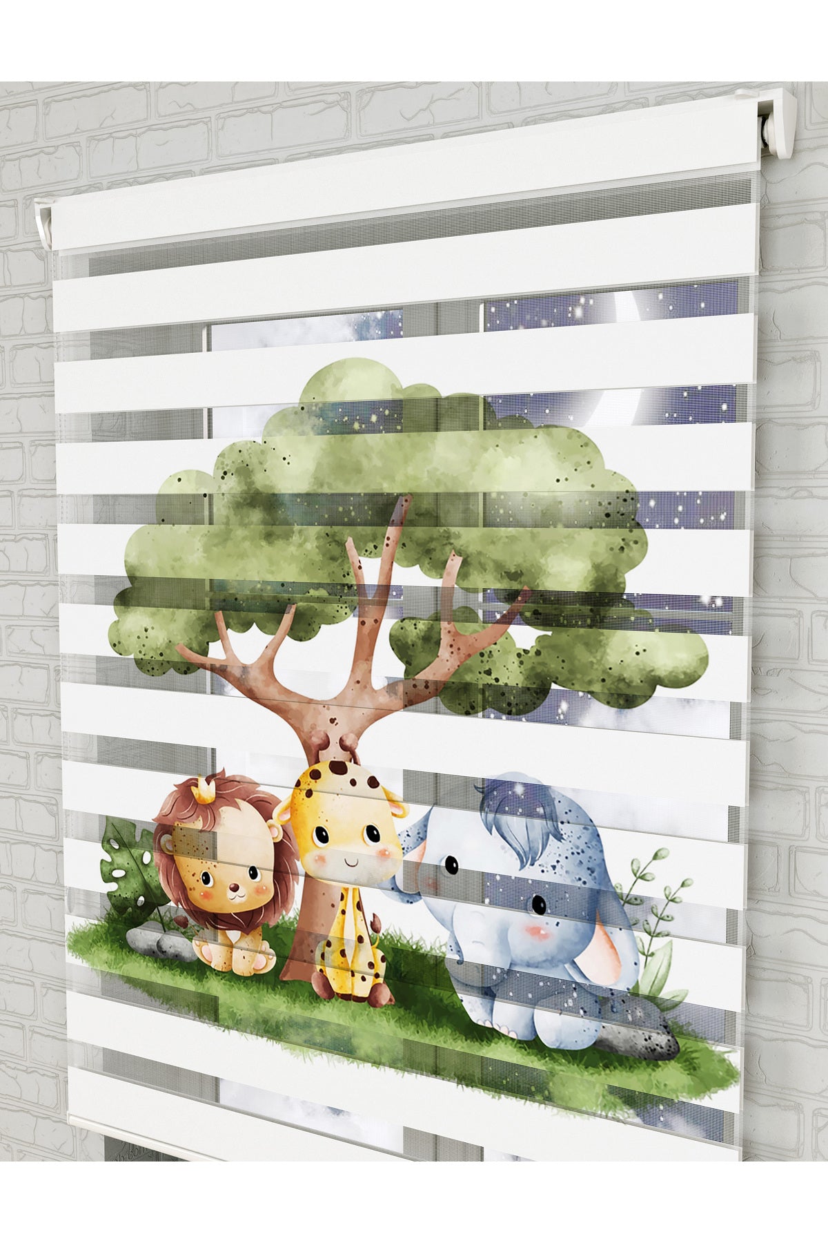 bebek odası zebra perde