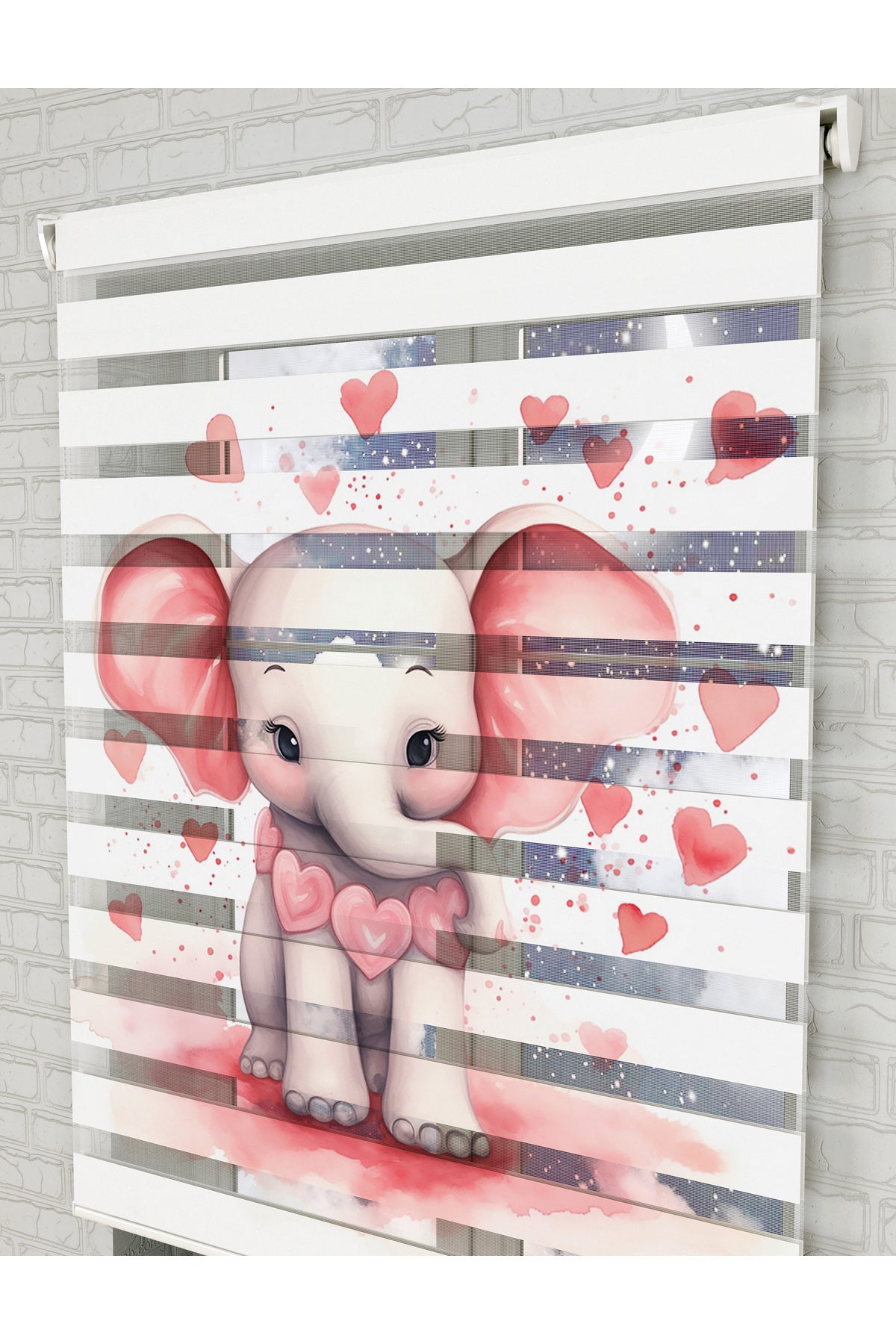 bebek odası zebra perde