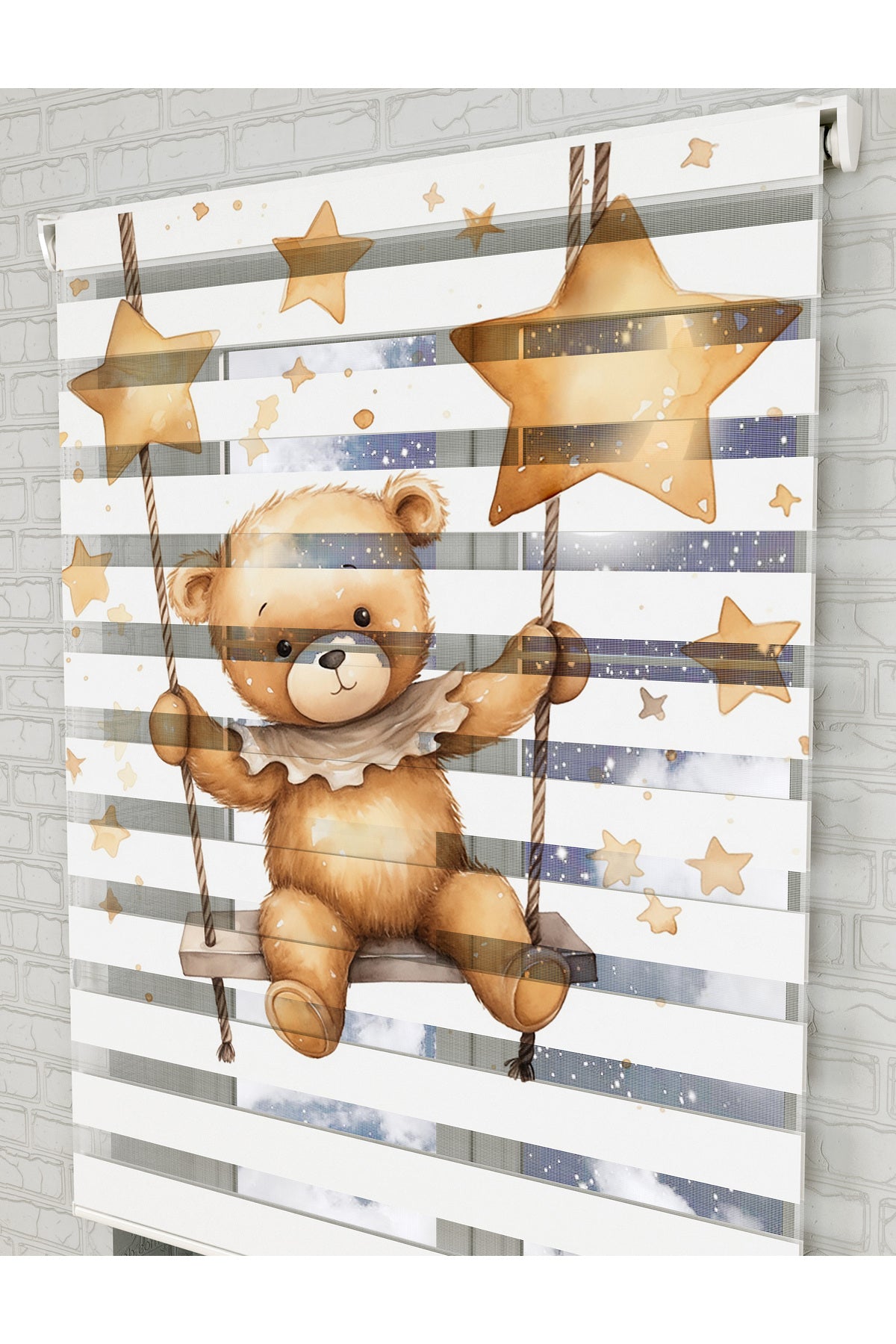 bebek odası zebra perde