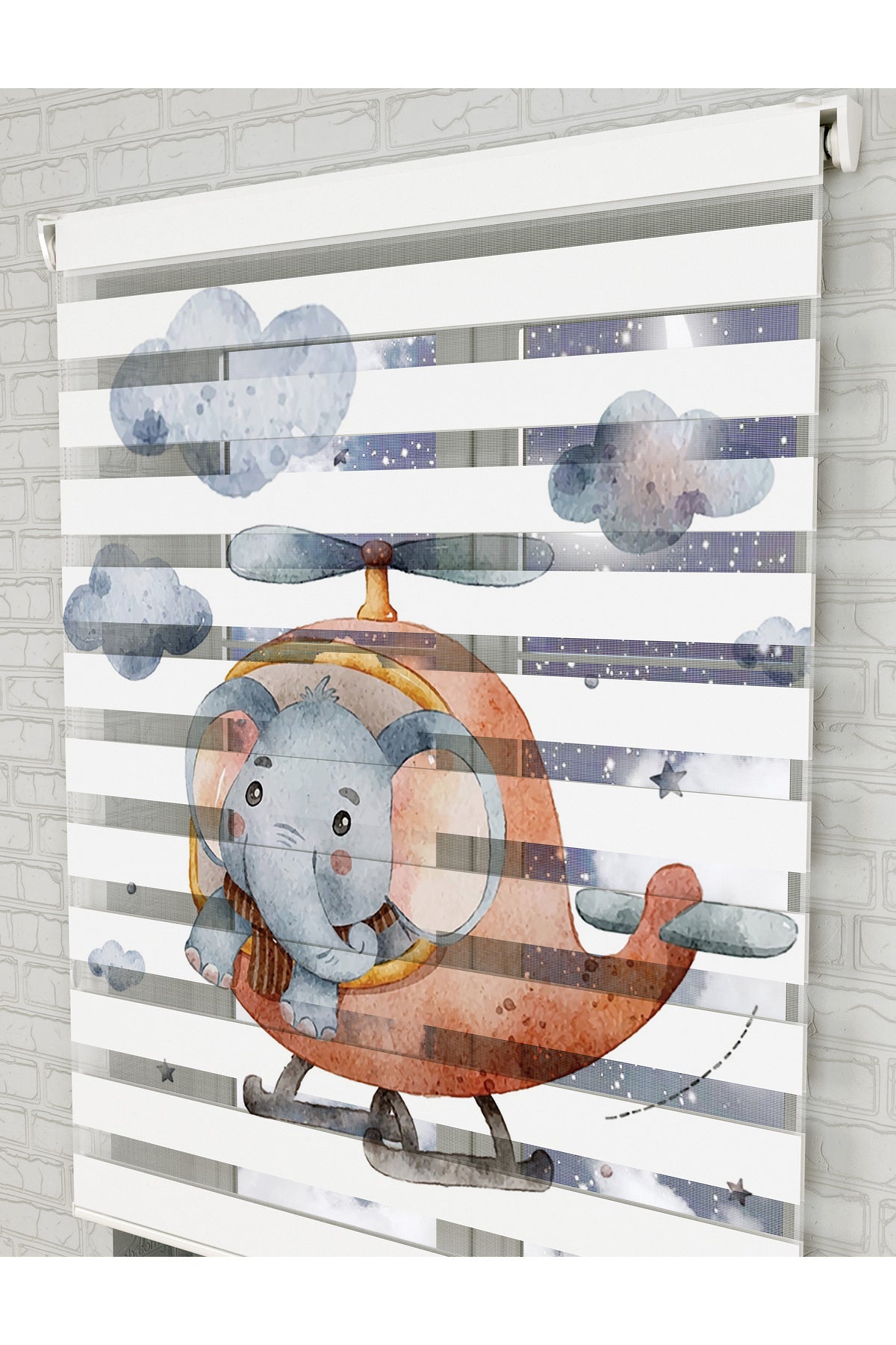 bebek odası zebra perde