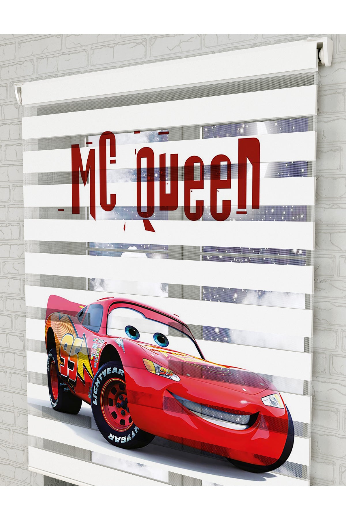 bebek odası zebra perde