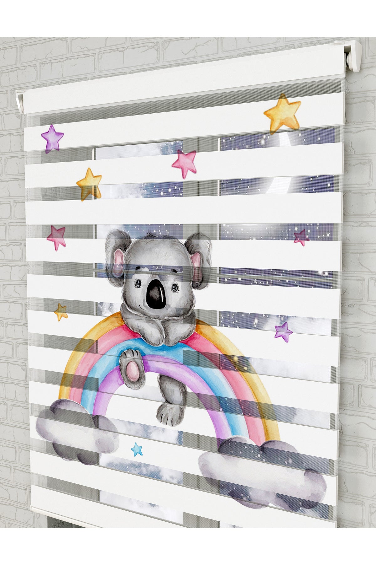 bebek odası zebra perde