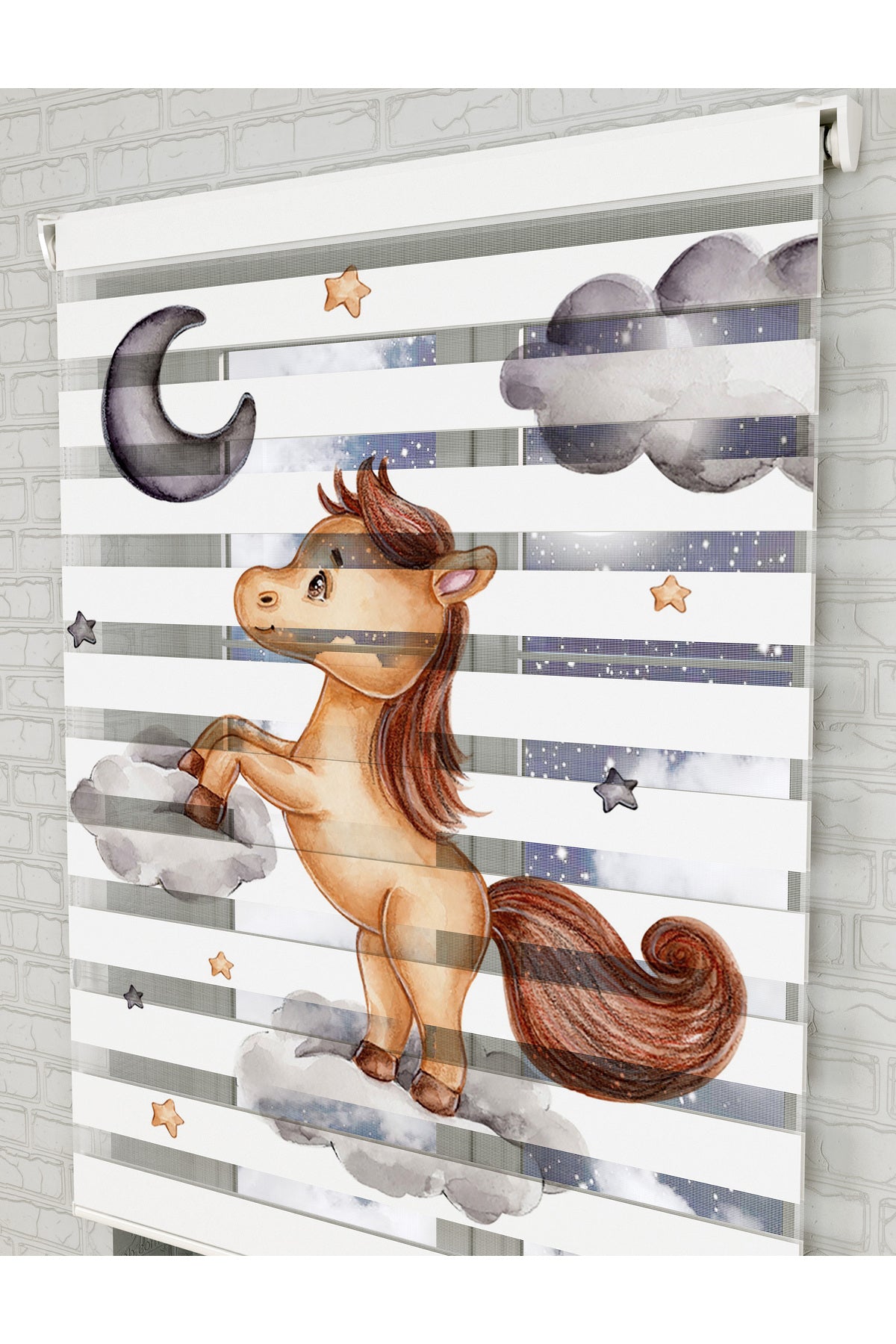 bebek odası zebra perde