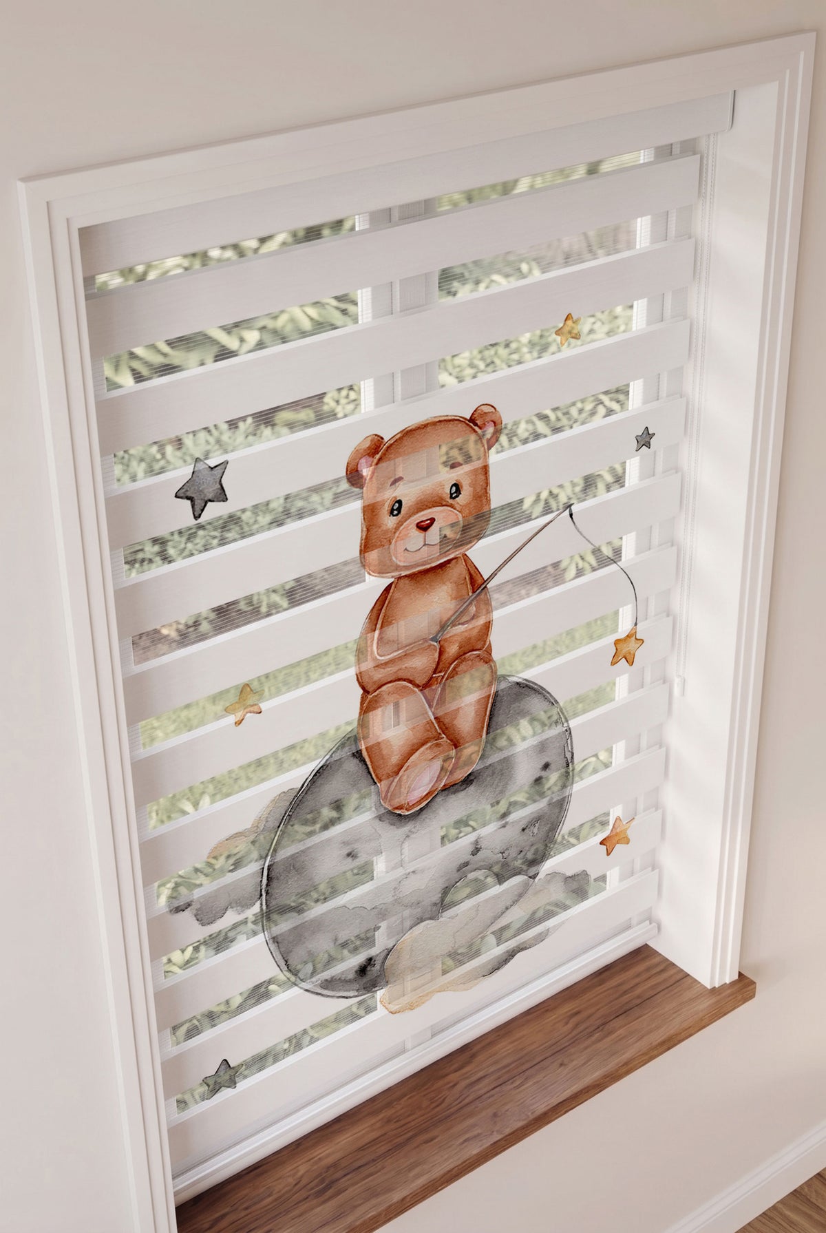 Gri Ayda Yıldız Avlayan Ayıcık Bebek Odası Zebra Stor Perde – ürün görseli 2