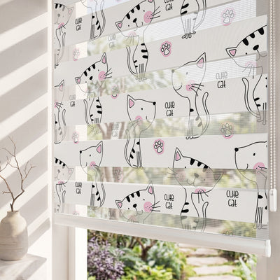 Siyah Beyaz Kediler ve Patiler Çocuk Odası Zebra Stor Perde