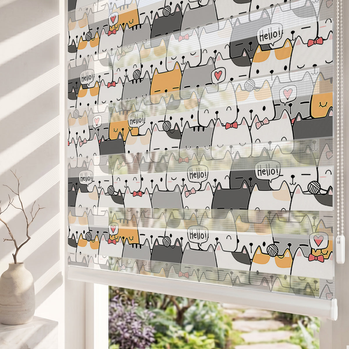 Hello Yazılı Kedi Kalabalığı Çocuk Odası Zebra Stor Perde