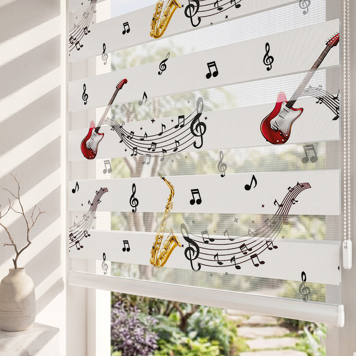 Gitar Saksafon ve Müzik Notaları Genç Odası Zebra Stor Perde