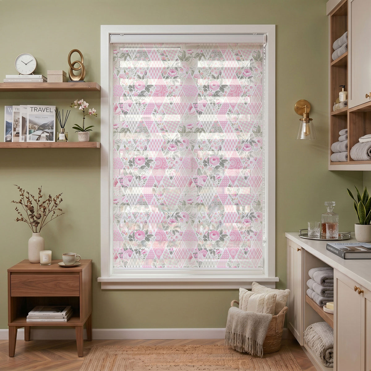 Pembe Güllü Patchwork Dörtgenler Zebra Stor Perde – ürün görseli 7