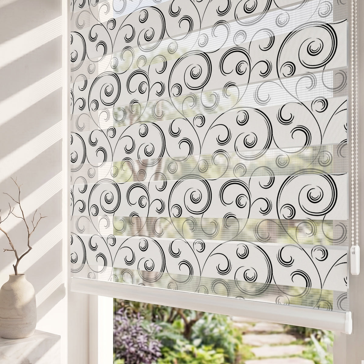 Siyah Kıvrımlı Spiral Motifler Salon Zebra Stor Perde