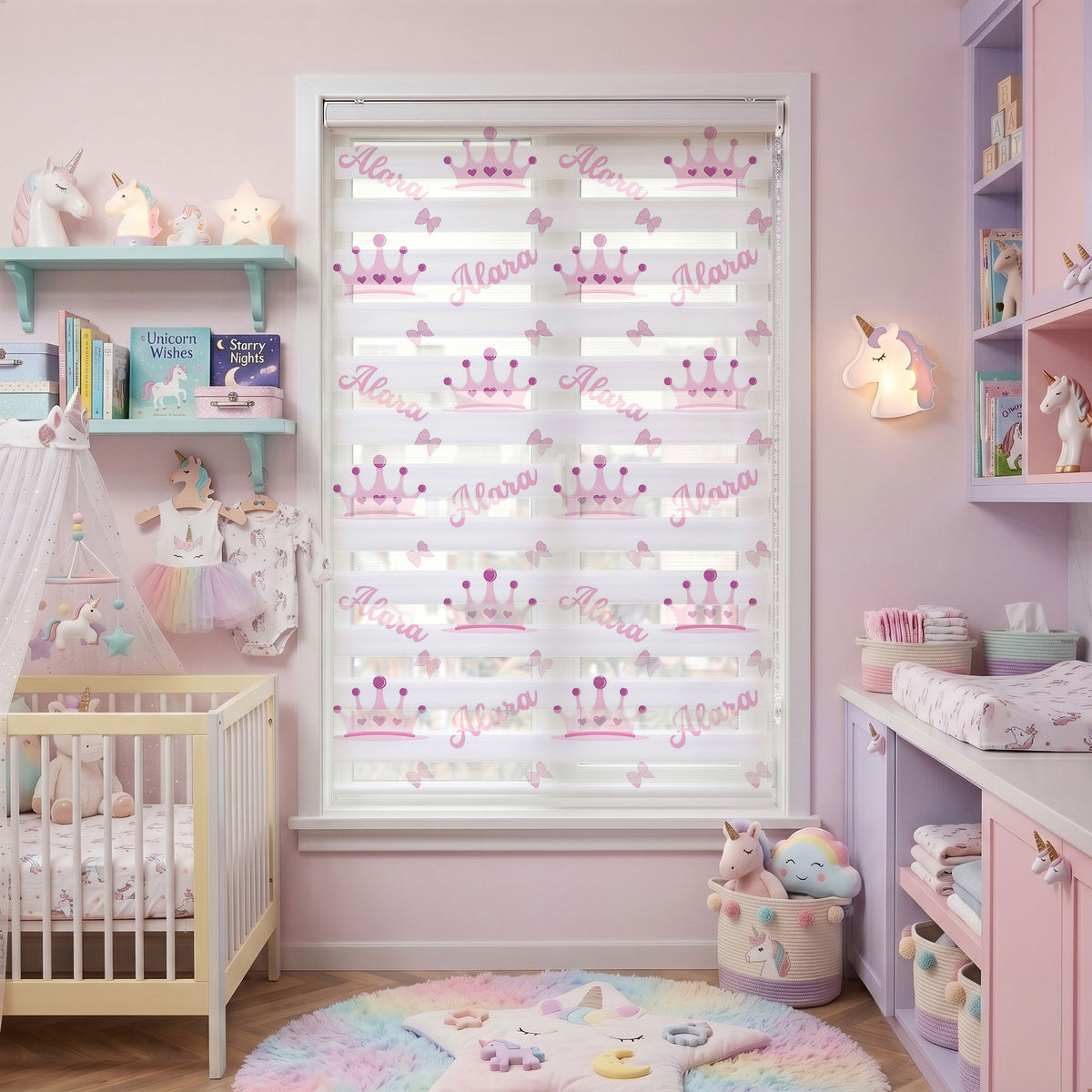 Pembe Taç ve Fiyonklu İsme Özel Kız Bebek Zebra Stor Perde – ürün görseli 7