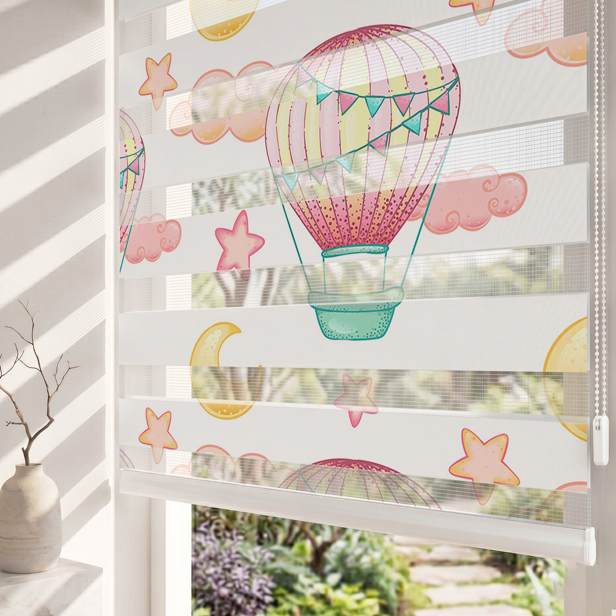 Pembe Hava Balonu Hilal Yıldız Bebek Odası Zebra Stor Perde