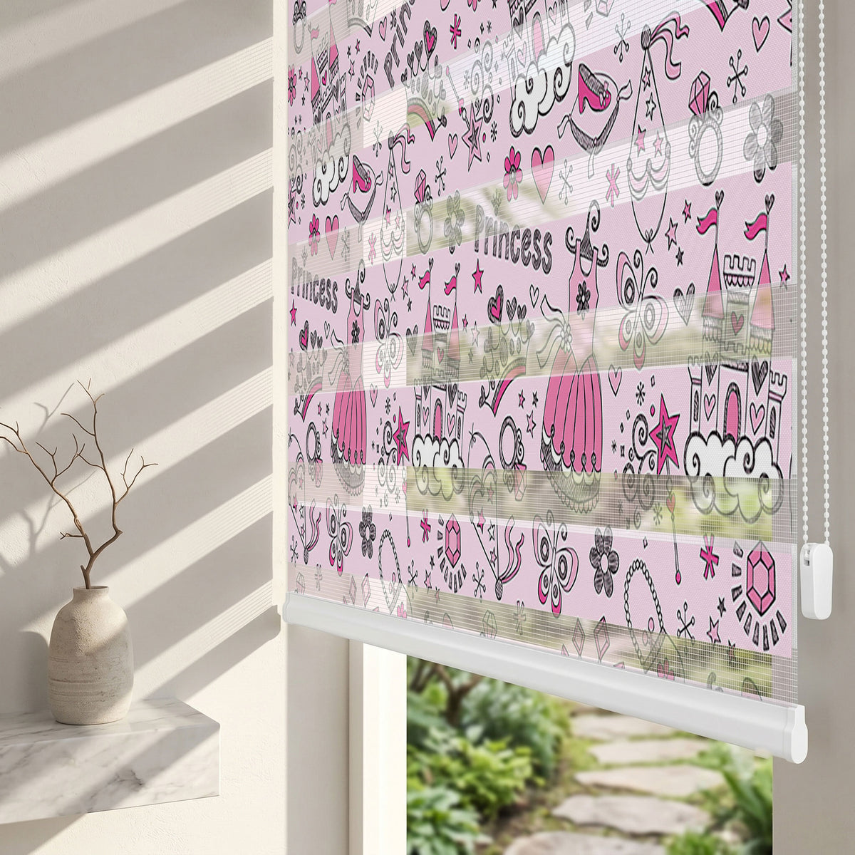 Pembe Zeminde Prenses Şato ve Taç Zebra Stor Perde – ürün görseli 2