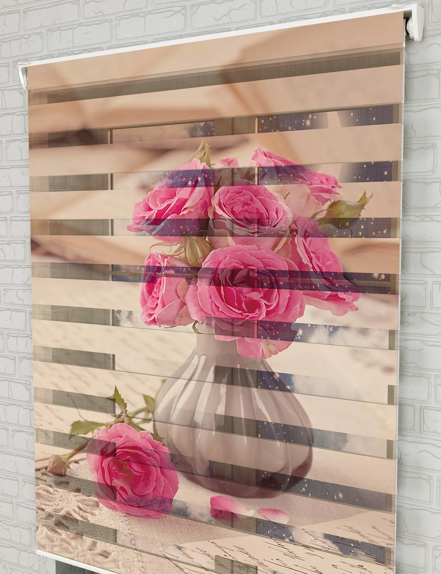 Pembe Güller ve Mektup Baskılı Zebra Perde - Mutfak Perdesi - AD HOME Tekstil