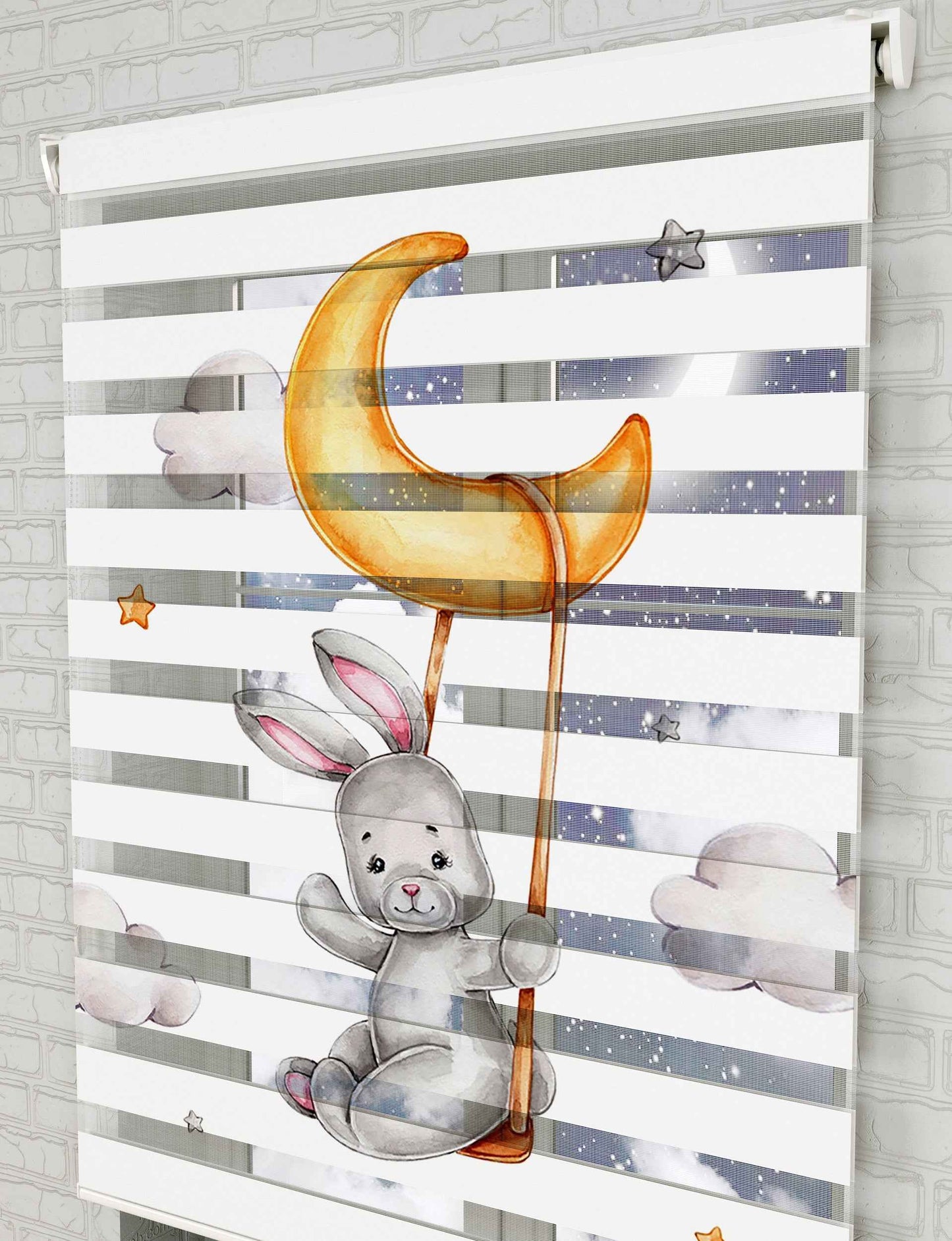 Ay Bulutlar ve Sevimli Tavşan Baskılı Zebra Perde - Bebek Odası Perdesi - AD HOME Tekstil